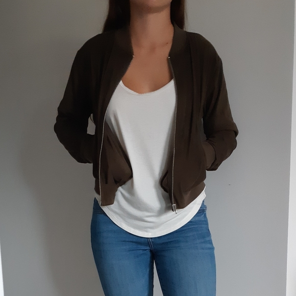 Suede green zip up - Picture 4 of 8